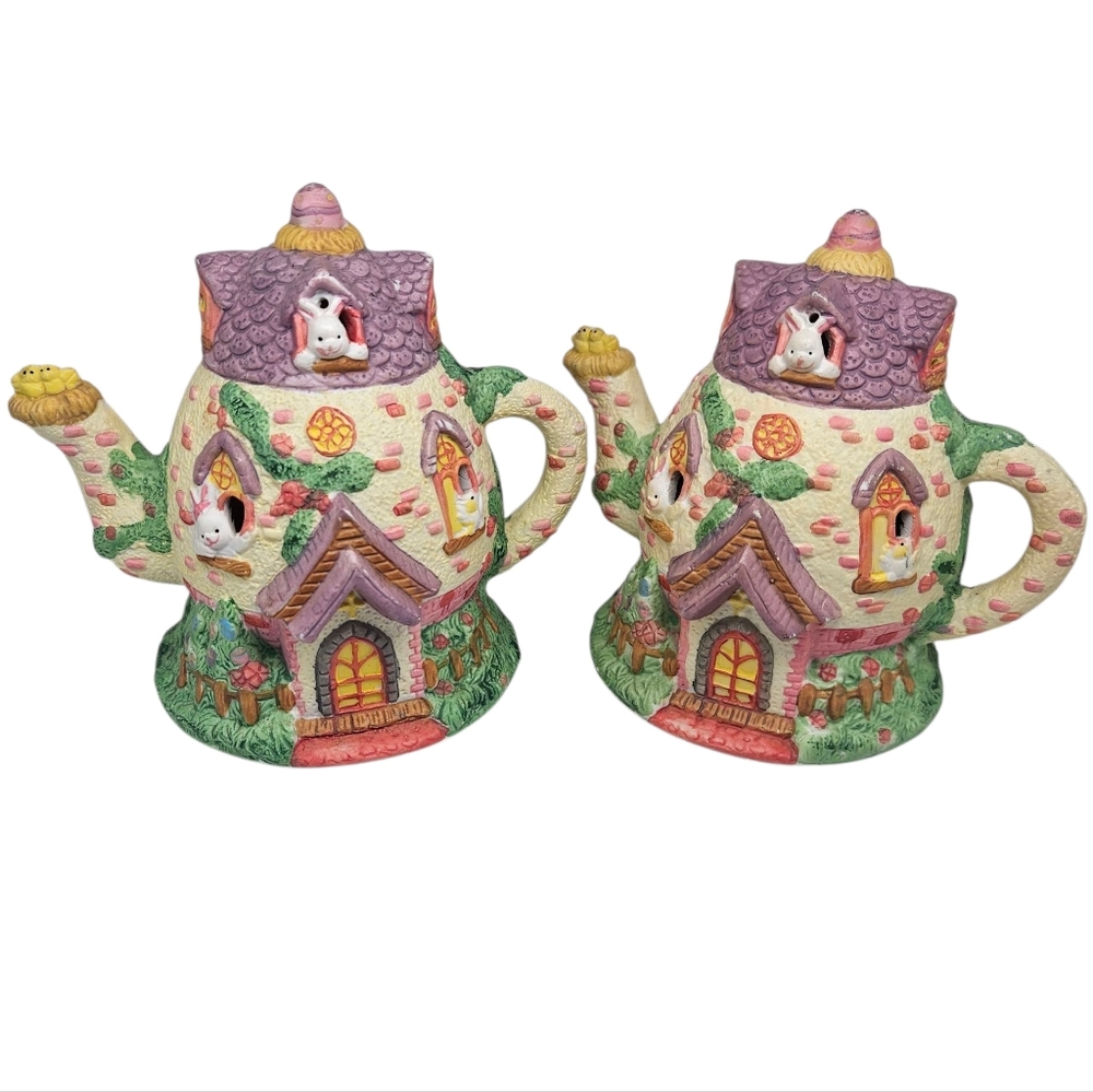 Pair of Bunny Rabbit Porcelain Teapot Church Deluxe Easter Collectibles 1995